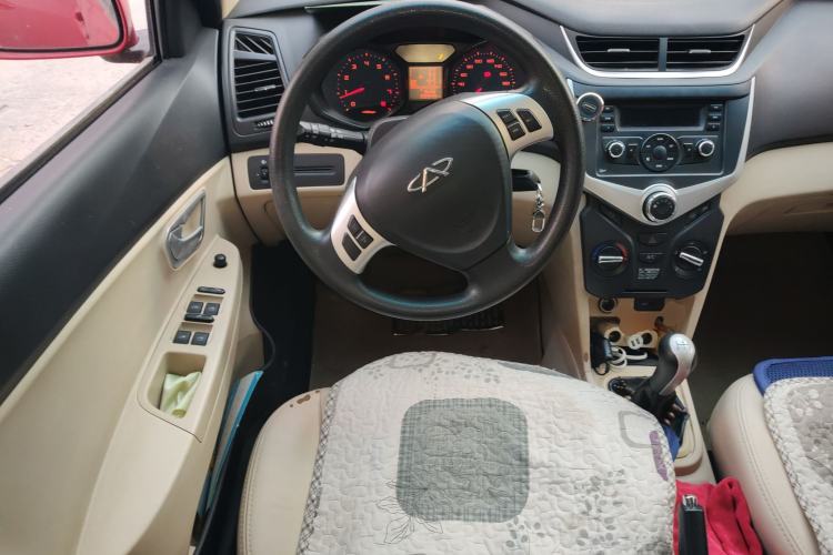 Used Chery Fengyun 2 2013 Hatchback 1.5L Manual Ruiyi Edition Steering Wheel