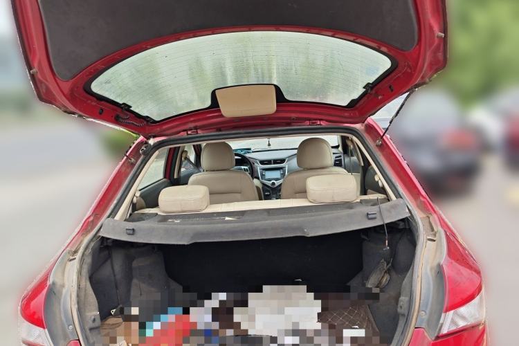 Used Chery Fengyun 2 2013 Hatchback 1.5L Manual Ruiyi Edition Trunk