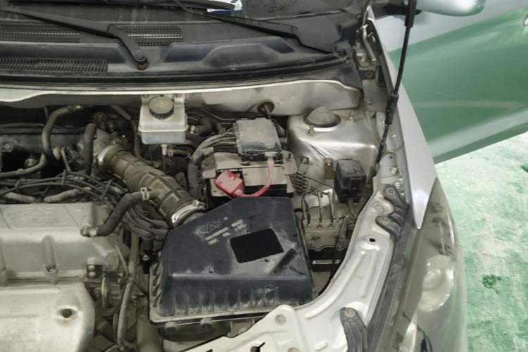 Used Chery Fengyun 2 2013 Hatchback 1.5L Manual Ruiyi Edition Engine Bay Left
