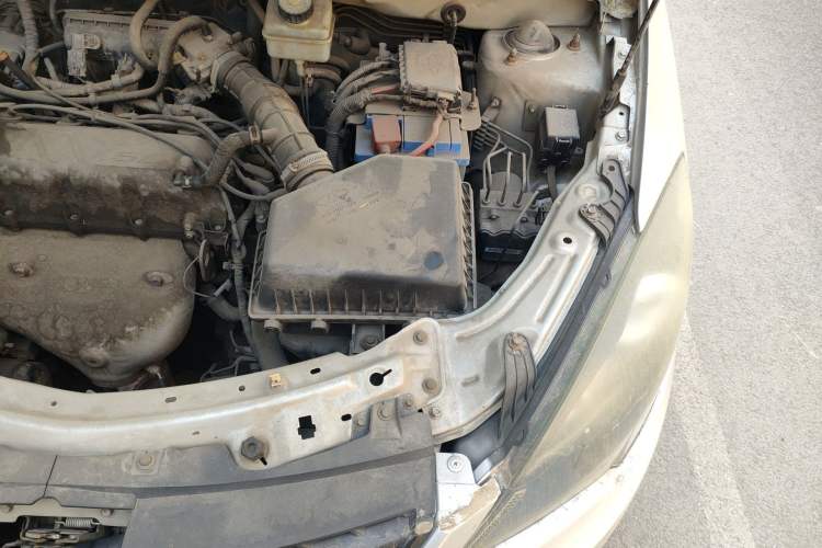 Used Chery Fengyun 2 2013 Hatchback 1.5L Manual Ruiyi Edition Engine Bay Left