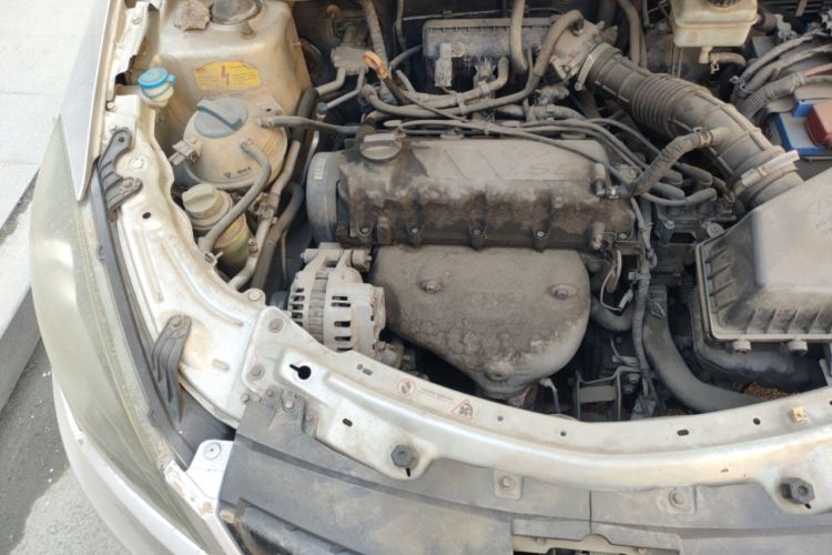 Used Chery Fengyun 2 2013 Hatchback 1.5L Manual Ruiyi Edition Engine Bay Right
