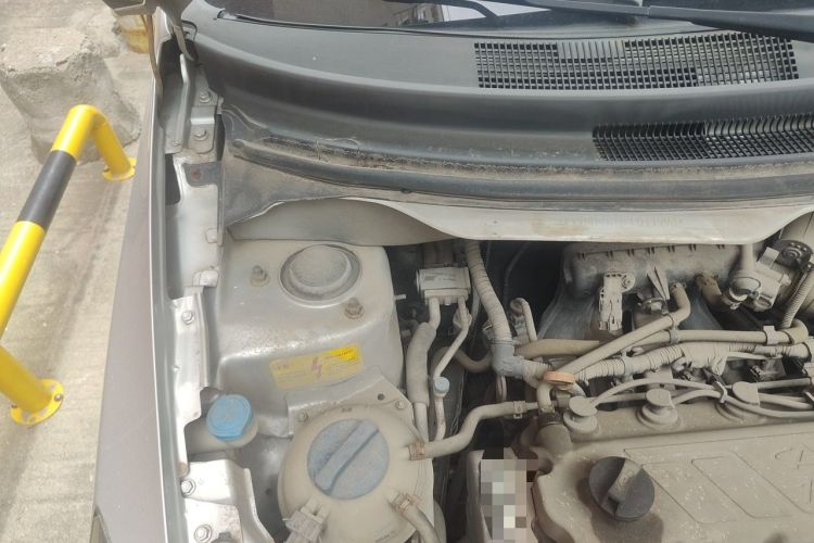 Used Chery Fengyun 2 2013 Hatchback 1.5L AMT Ruìyì Edition Engine Bay Right