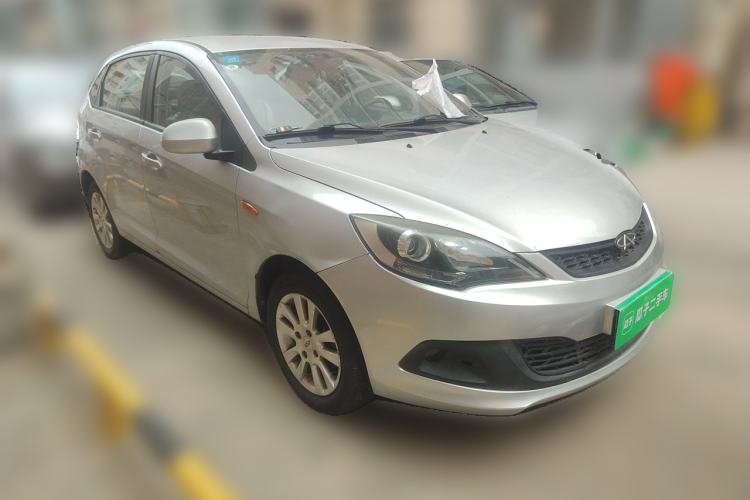 Used Chery Fengyun 2 2013 Hatchback 1.5L AMT Ruìyì Edition Front Right 45 Deg
