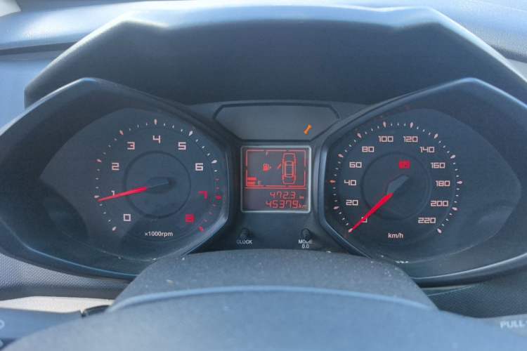 Used Chery Fengyun 2 2013 Hatchback 1.5L Manual Ruiyi Edition Instrument Cluster