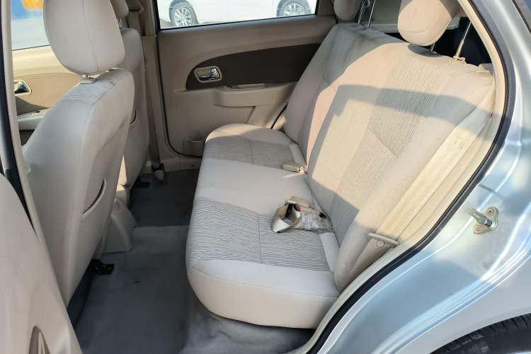 Used Chery Fengyun 2 2013 Hatchback 1.5L Manual Kuaiyi Edition Interior 1