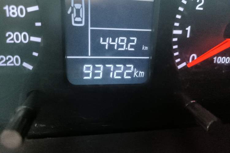 Used Chery Fengyun 2 2013 Hatchback 1.5L Manual Kuaiyi Edition Odometer Close Up