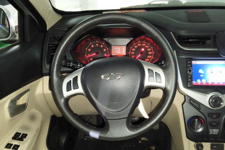 Used Chery Fengyun 2 2013 Hatchback 1.5L Manual Ruiyi Edition Steering Wheel