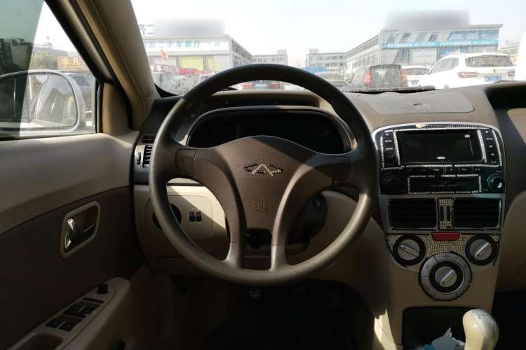 Used Chery Fengyun 2 2013 Hatchback 1.5L Manual Kuaiyi Edition Steering Wheel