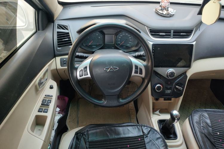 Used Chery Fengyun 2 2013 Hatchback 1.5L Manual Ruiyi Edition Steering Wheel