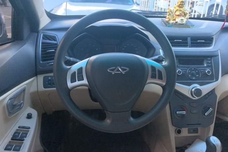 Used Chery Fengyun 2 2013 Hatchback 1.5L Manual Ruiyi Edition Steering Wheel