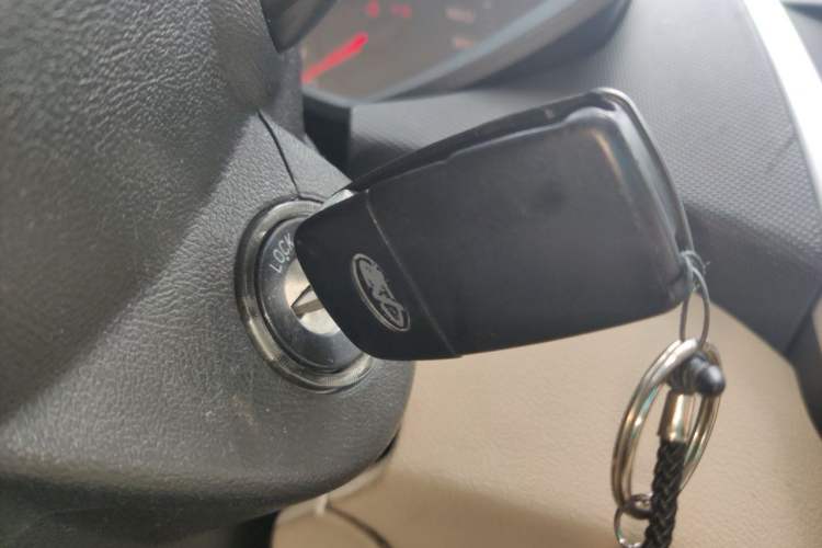 Used Chery Fengyun 2 2013 Hatchback 1.5L AMT Ruìyì Edition Vehicle Key