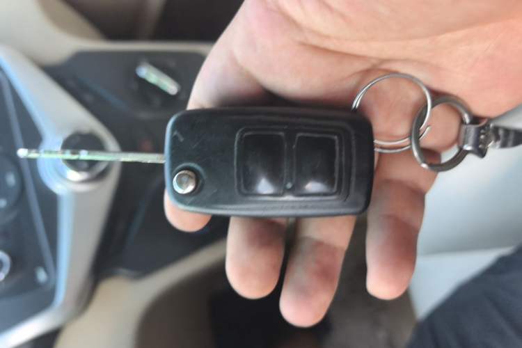 Used Chery Fengyun 2 2013 Hatchback 1.5L Manual Ruiyi Edition Vehicle Key