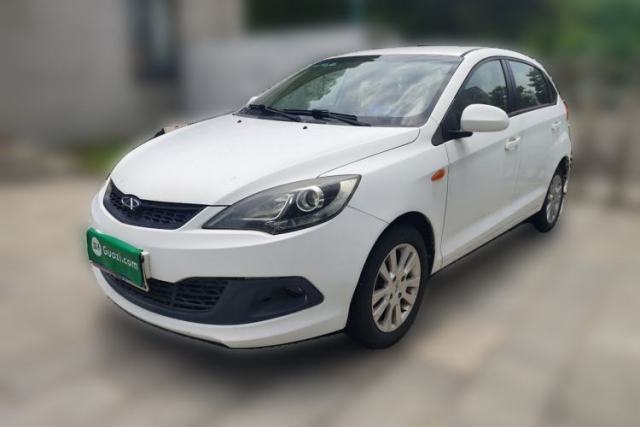 Used Chery Fengyun 2 2013 Hatchback 1.5L AMT Ruìyì Edition