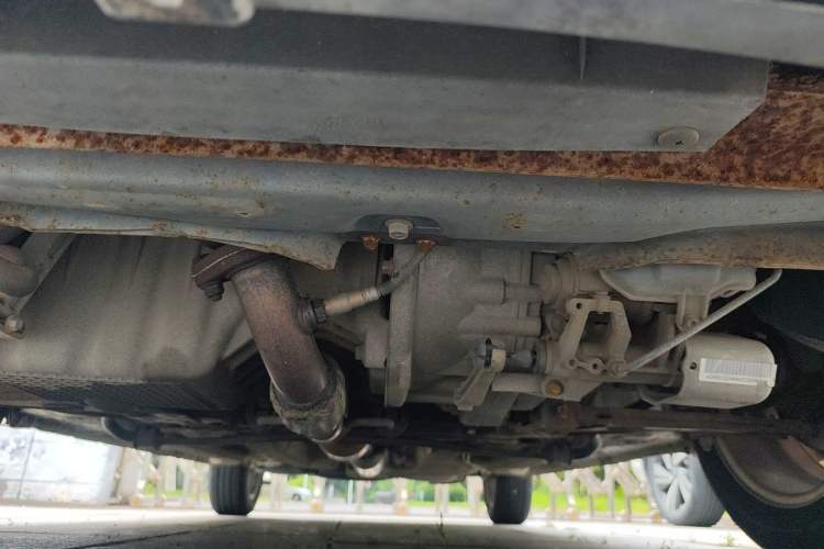 Used Chery Fengyun 2 2013 Hatchback 1.5L AMT Ruìyì Edition Chassis Front
