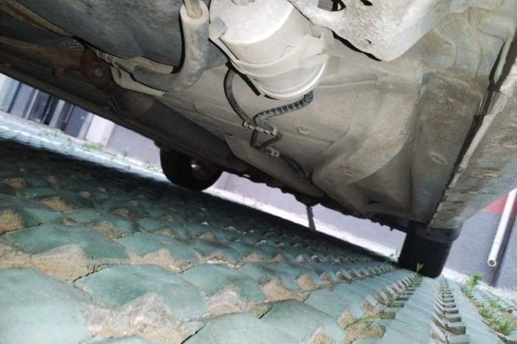 Used Chery Fengyun 2 2013 Hatchback 1.5L Manual Kuaiyi Edition Chassis Rear Right