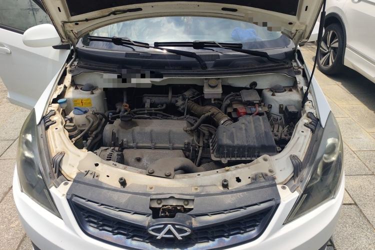 Used Chery Fengyun 2 2013 Hatchback 1.5L AMT Ruìyì Edition Engine Bay
