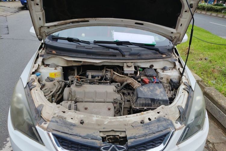Used Chery Fengyun 2 2013 Hatchback 1.5L Manual Ruiyi Edition Engine Bay