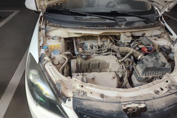 Used Chery Fengyun 2 2013 Hatchback 1.5L Manual Ruiyi Edition Engine Bay Right