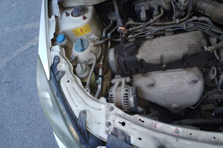Used Chery Fengyun 2 2013 Hatchback 1.5L Manual Ruiyi Edition Engine Bay Right