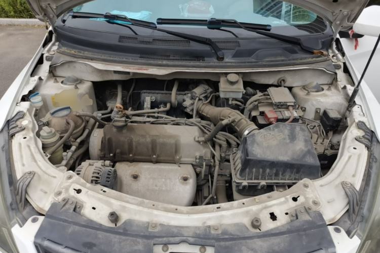 Used Chery Fengyun 2 2013 Hatchback 1.5L Manual Ruiyi Edition Engine Bay