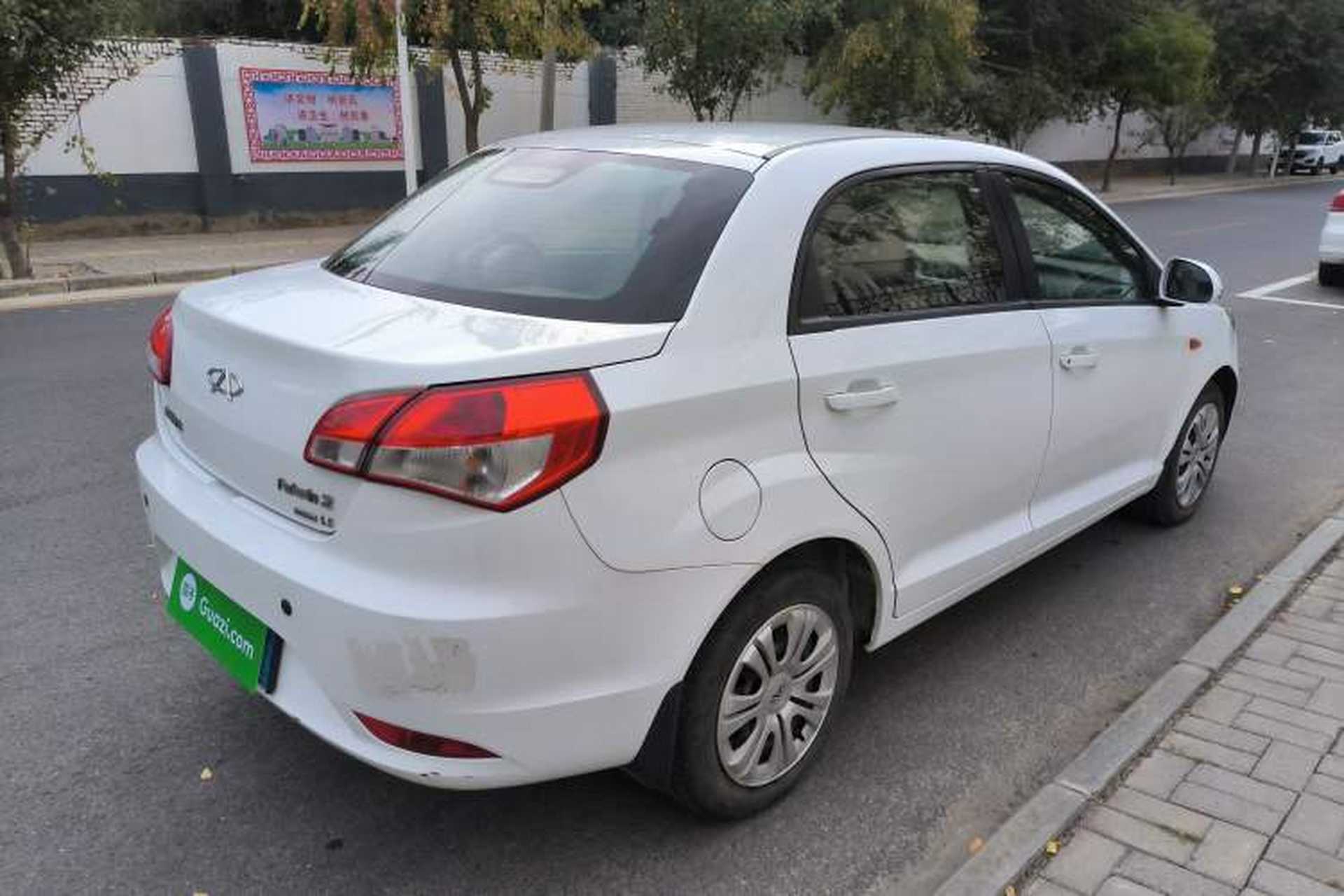 Used Chery Fengyun 2 2013 Hatchback 1.5L Manual Ruiyi Edition Exterior 3