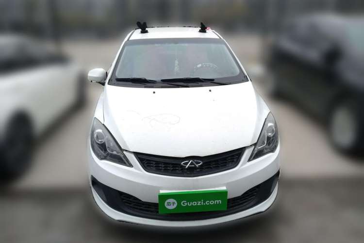 Used Chery Fengyun 2 2013 Hatchback 1.5L AMT Ruìyì Edition Front