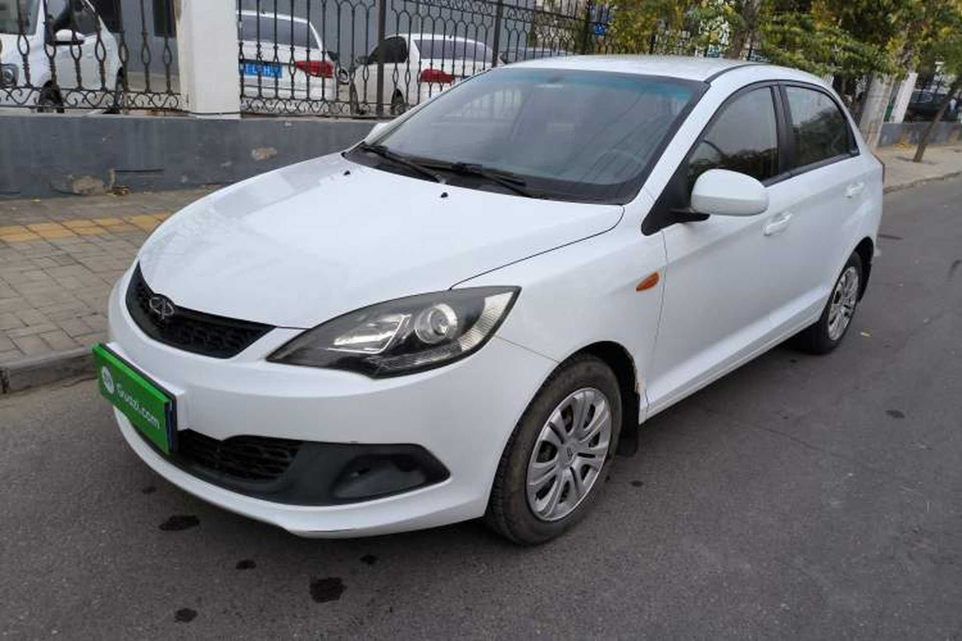 Used Chery Fengyun 2 2013 Hatchback 1.5L Manual Ruiyi Edition Front Left 45 Deg