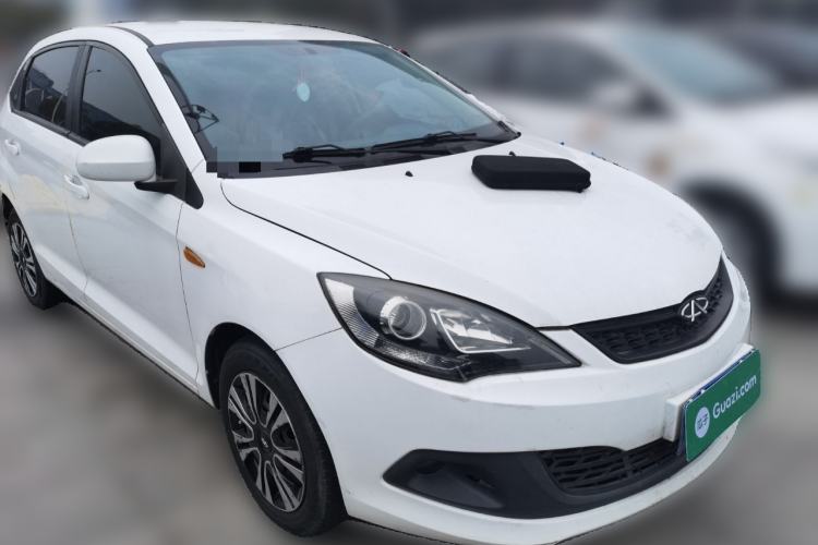 Used Chery Fengyun 2 2013 Hatchback 1.5L Manual Ruiyi Edition Front Right 45 Deg