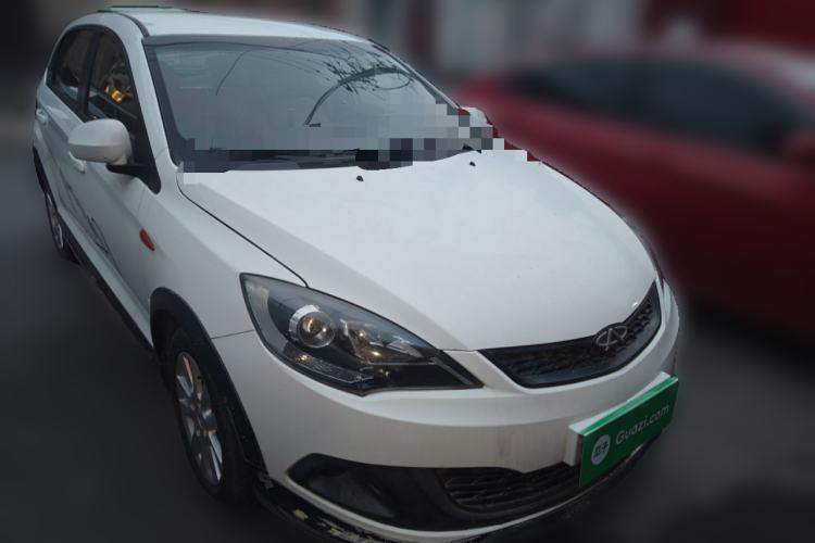 Used Chery Fengyun 2 2013 Hatchback 1.5L Manual Ruiyi Edition Front Right 45 Deg