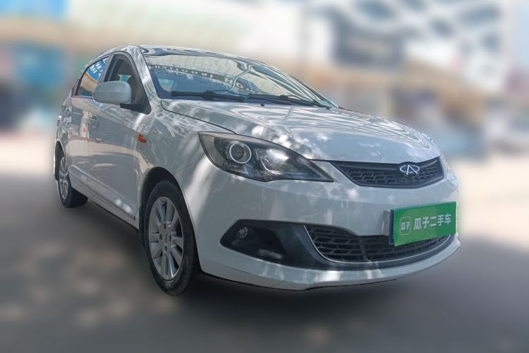 Used Chery Fengyun 2 2013 Hatchback 1.5L Manual Ruiyi Edition Front Right 45 Deg
