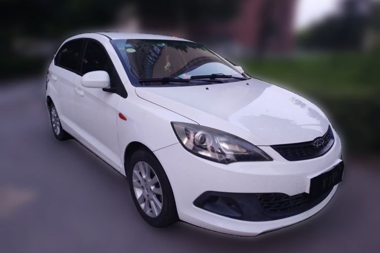 Used Chery Fengyun 2 2013 Hatchback 1.5L Manual Ruiyi Edition Front Right 45 Deg