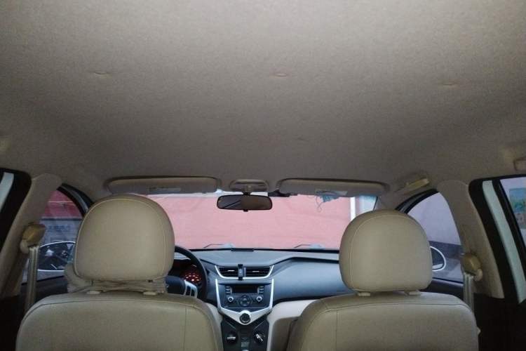 Used Chery Fengyun 2 2013 Hatchback 1.5L Manual Kuaiyi Edition Headliner