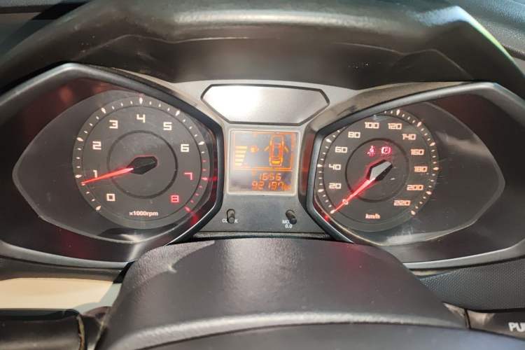 Used Chery Fengyun 2 2013 Hatchback 1.5L Manual Ruiyi Edition Instrument Cluster