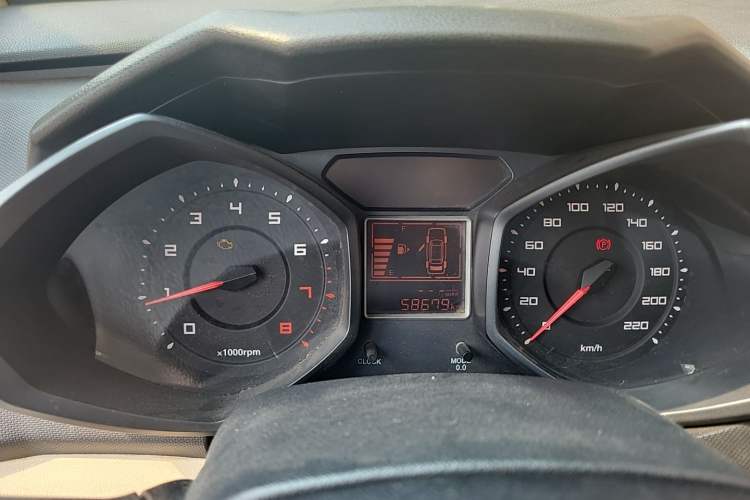 Used Chery Fengyun 2 2013 Hatchback 1.5L Manual Ruiyi Edition Instrument Cluster