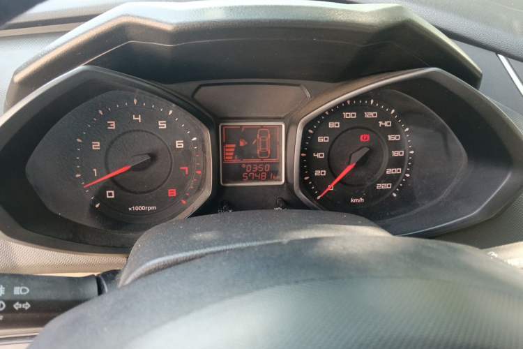 Used Chery Fengyun 2 2013 Hatchback 1.5L Manual Ruiyi Edition Instrument Cluster