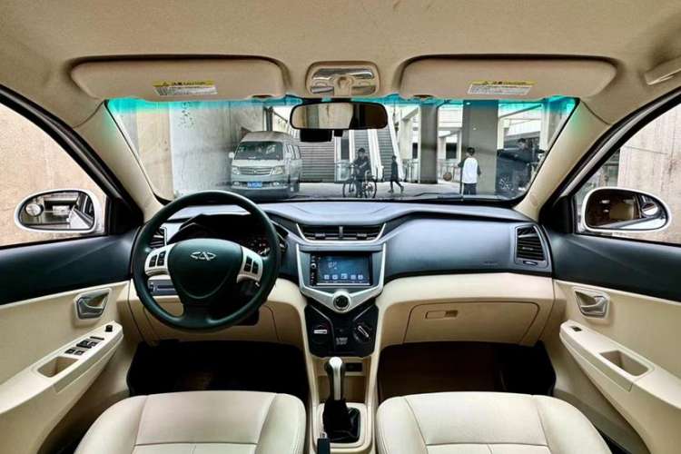 Used Chery Fengyun 2 2013 Hatchback 1.5L Manual Ruiyi Edition Interior 1