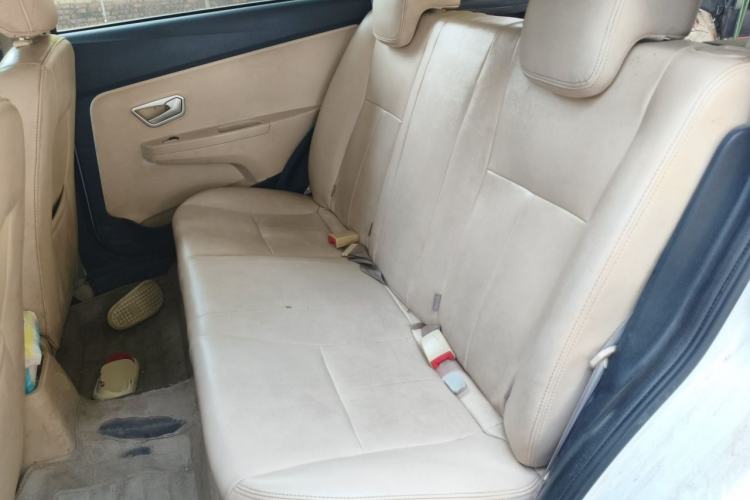 Used Chery Fengyun 2 2013 Hatchback 1.5L Manual Ruiyi Edition Left Rear Seat