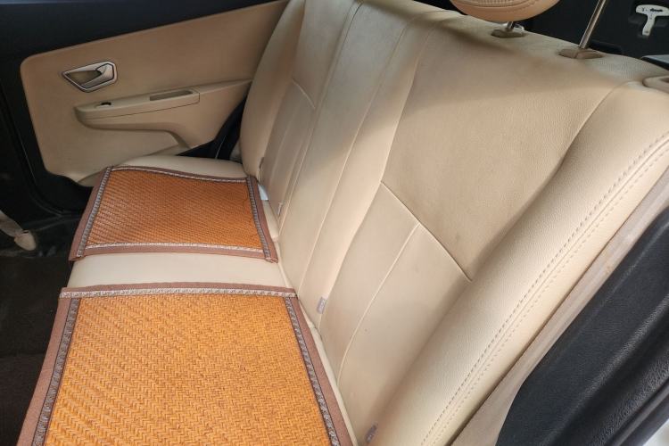 Used Chery Fengyun 2 2013 Hatchback 1.5L Manual Ruiyi Edition Left Rear Seat