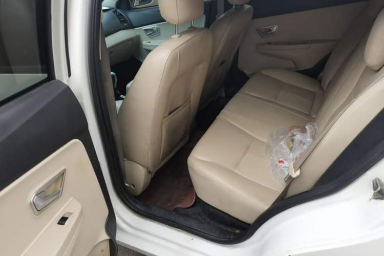 Used Chery Fengyun 2 2013 Hatchback 1.5L Manual Ruiyi Edition Left Rear Seat