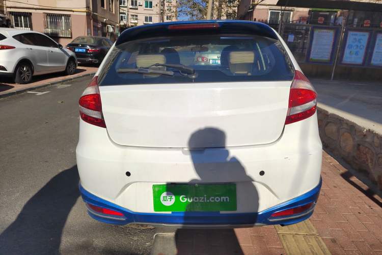 Used Chery Fengyun 2 2013 Hatchback 1.5L AMT Ruìyì Edition Rear