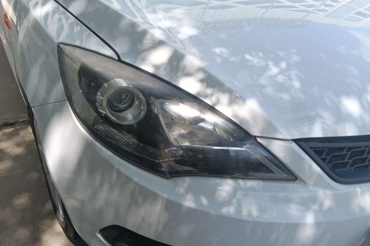 Used Chery Fengyun 2 2013 Hatchback 1.5L Manual Ruiyi Edition Right Front Headlight