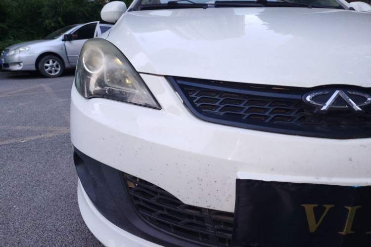 Used Chery Fengyun 2 2013 Hatchback 1.5L Manual Ruiyi Edition Right Front Headlight