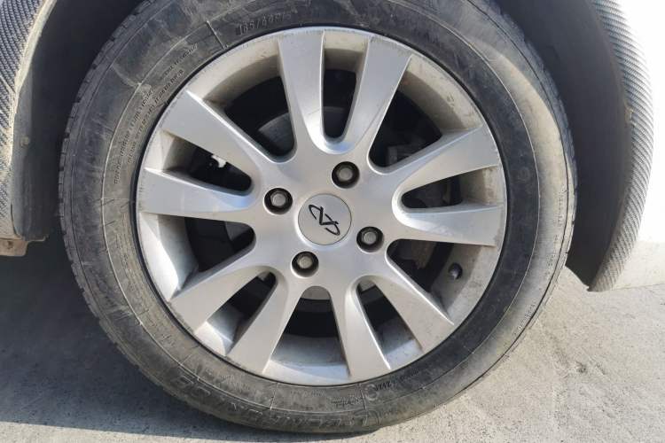 Used Chery Fengyun 2 2013 Hatchback 1.5L Manual Ruiyi Edition Right Front Wheel Hub