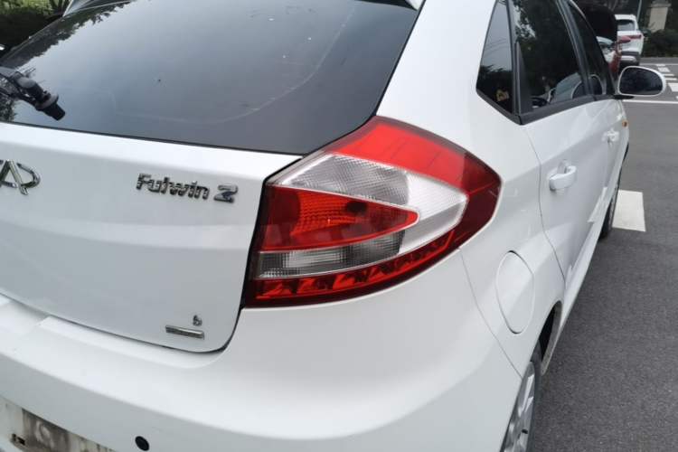 Used Chery Fengyun 2 2013 Hatchback 1.5L Manual Ruiyi Edition Right Rear Taillight