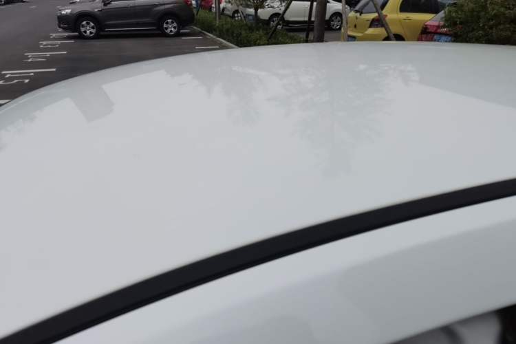 Used Chery Fengyun 2 2013 Hatchback 1.5L Manual Ruiyi Edition Roof