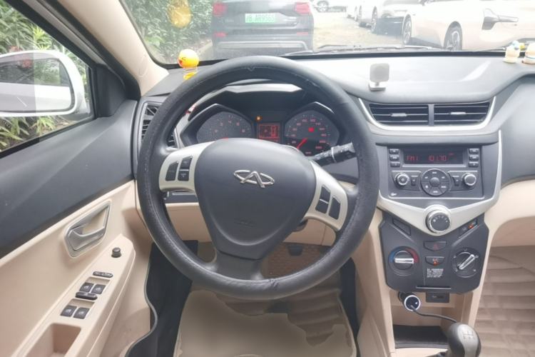 Used Chery Fengyun 2 2013 Hatchback 1.5L Manual Ruiyi Edition Steering Wheel