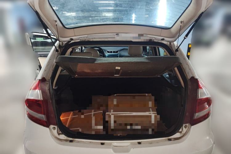 Used Chery Fengyun 2 2013 Hatchback 1.5L Manual Ruiyi Edition Trunk