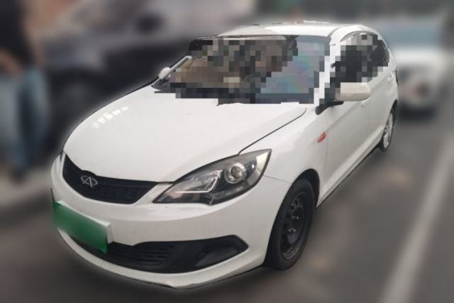 Chery Fengyun 2 2013 Hatchback 1.5L Manual Ruiyi Edition usado