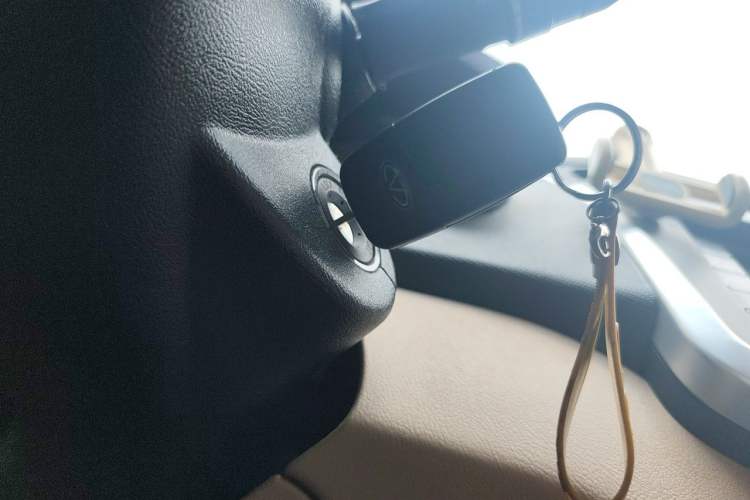 Used Chery Fengyun 2 2013 Hatchback 1.5L AMT Ruìyì Edition Vehicle Key