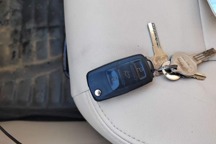 Used Chery Fengyun 2 2013 Hatchback 1.5L AMT Ruìyì Edition Vehicle Key